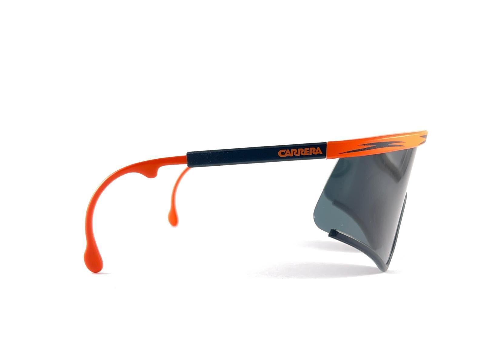 Neu Vintage Carrera 5449 45 Hardcoated Sport Schild-Sonnenbrille 1980er Jahre Österreich im Zustand „Hervorragend“ im Angebot in Baleares, Baleares
