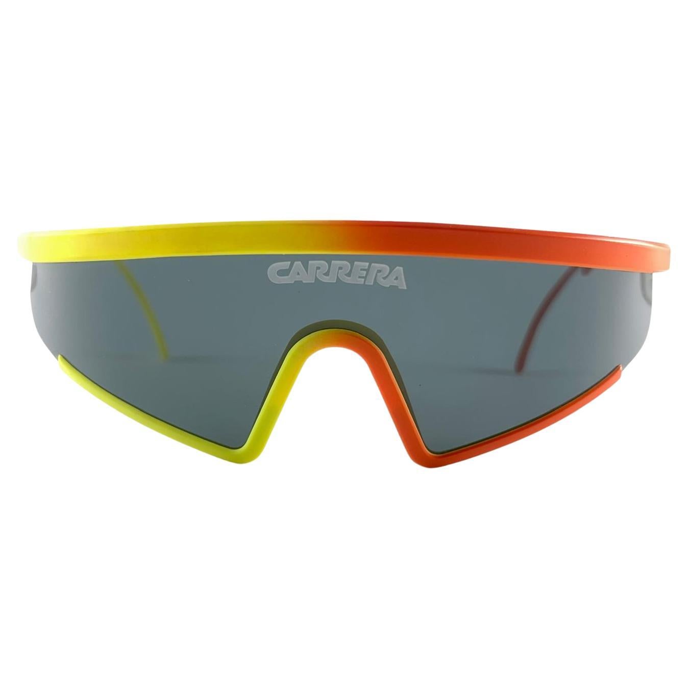 Neu Vintage Carrera 5472 Ultra Light Sports Schild-Sonnenbrille 1980er Jahre Österreich im Angebot