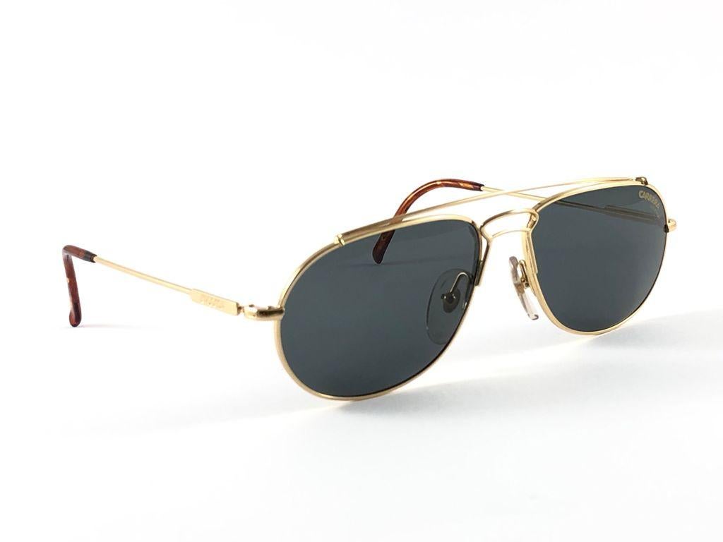 New Vintage Carrera 5532 Gold Sunglasses 1970's Made in Austria For Sale 4