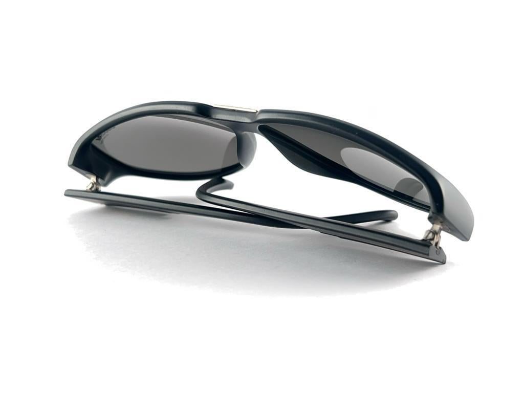 New Vintage Carrera Oversized Black Ultrasight Sports Sunglasses Made in Germany en vente 7