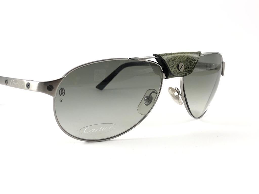 New Vintage Cartier 58/16 Edition Santos Dumont Platine Plated Frame Sunglasses In New Condition In Baleares, Baleares