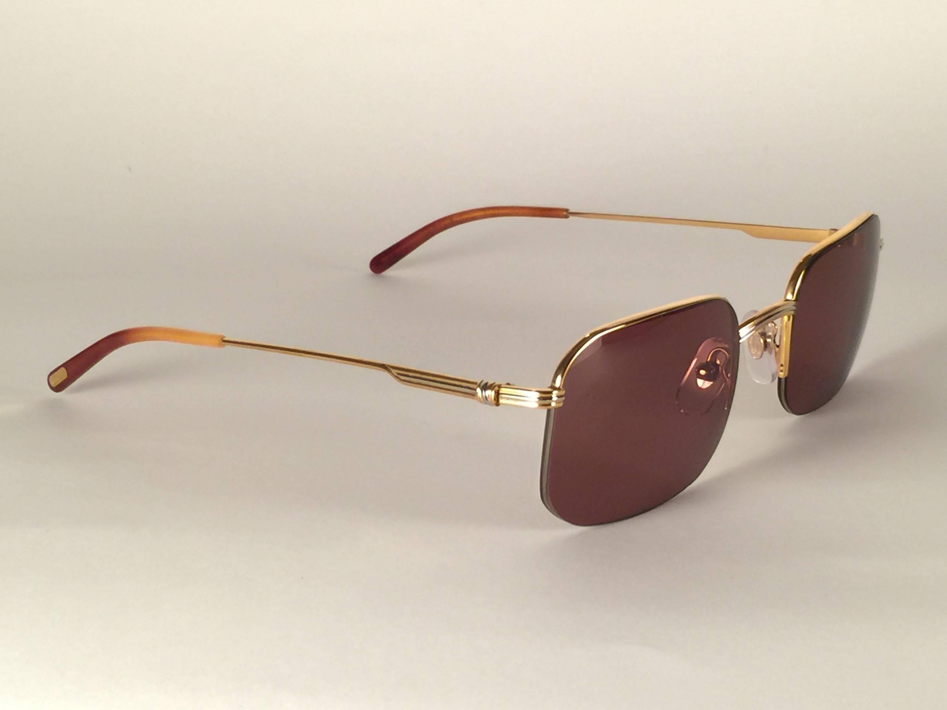 New Vintage Cartier Broadway Gold Plated 51 23 Half Frame France 1990 Sunglasses In Excellent Condition In Baleares, Baleares