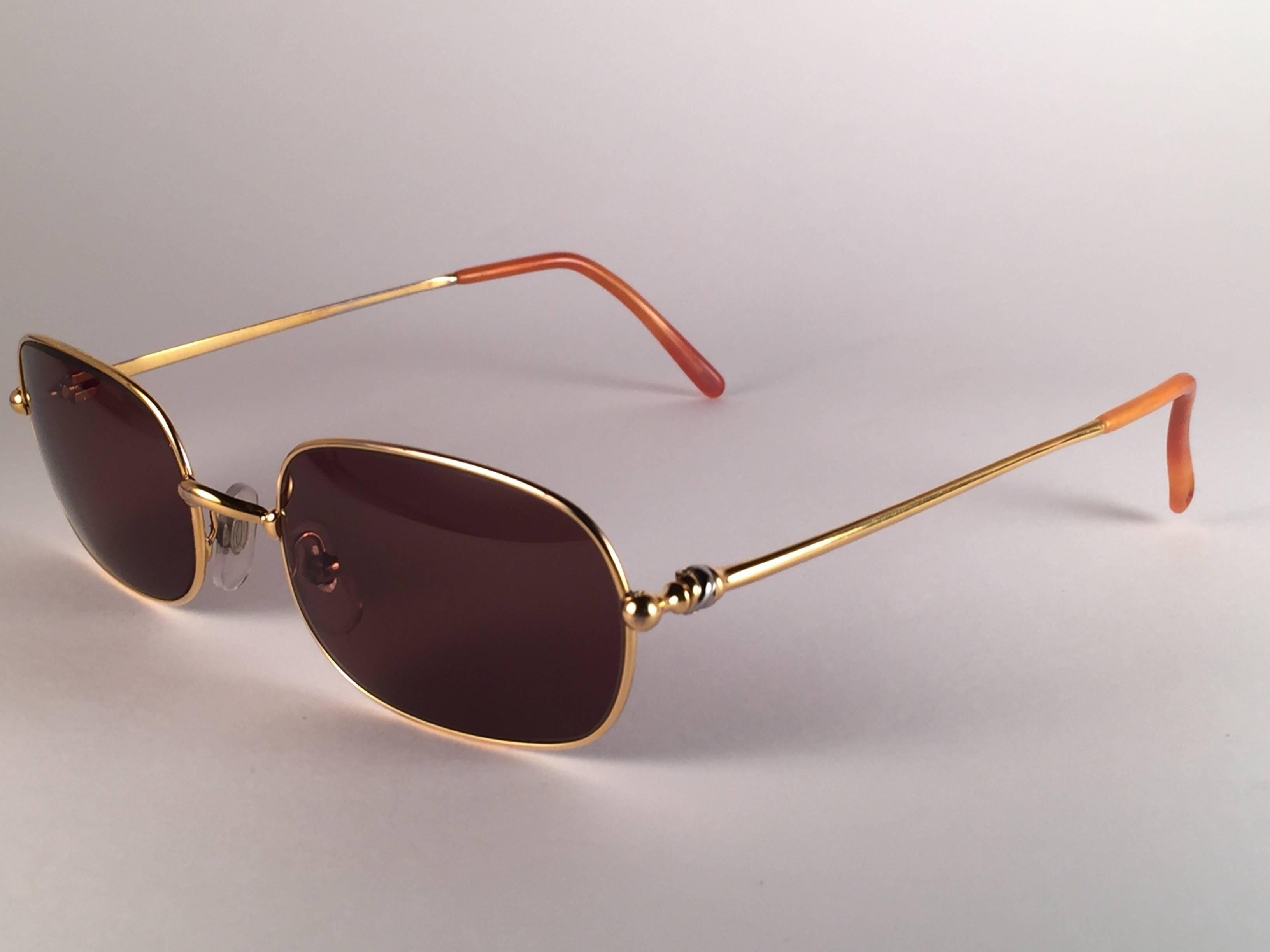 New Vintage Cartier Deimios 54MM  Plaqué or  Lunettes de soleil France 1990, verre Brown en vente 1