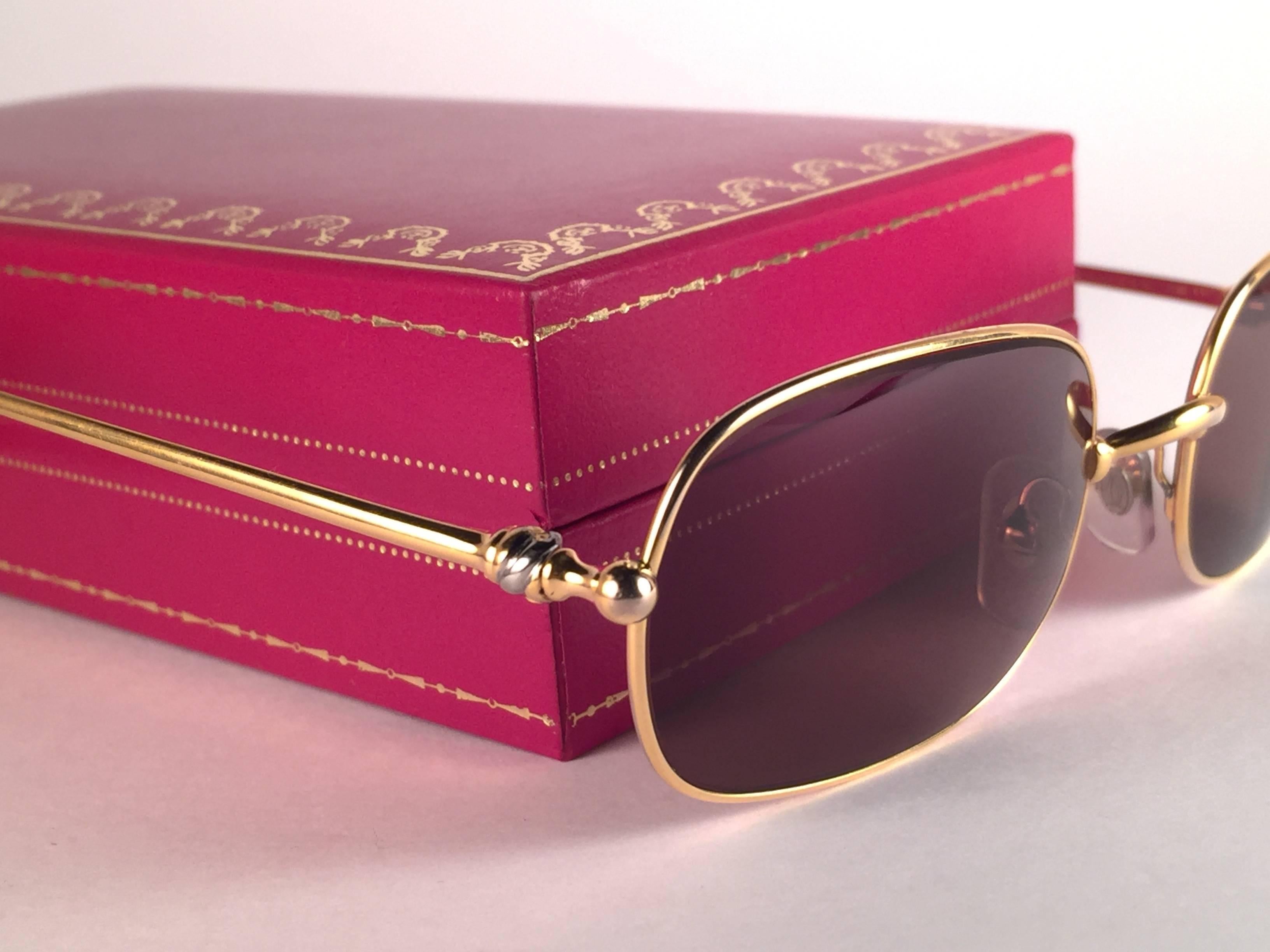 New Vintage Cartier Deimios 54MM  Gold Plated  Brown Lens France 1990 Sunglasses For Sale 4