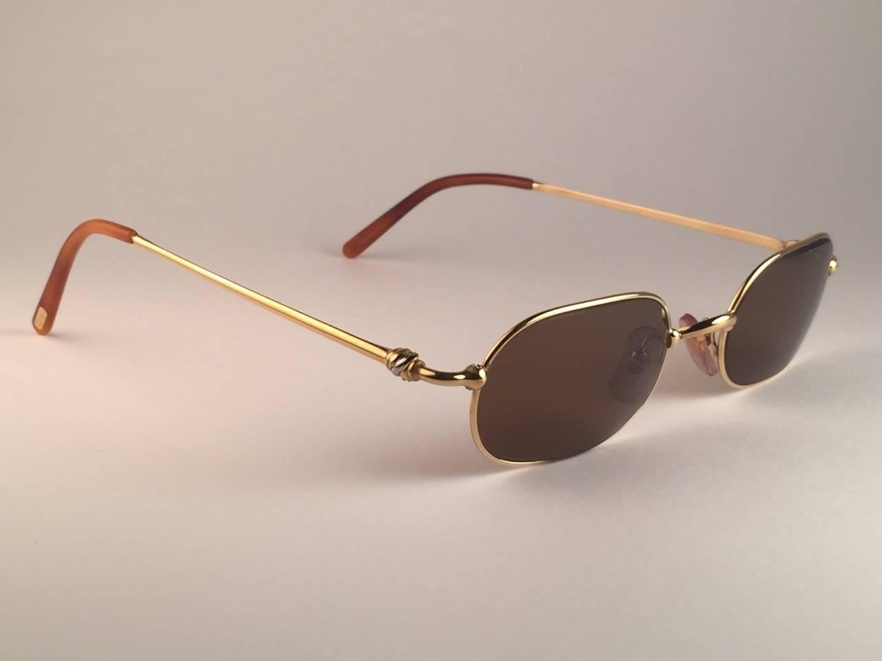 New Vintage Cartier Deimios Gold Plated Solid Brown Lens France 1990 Sunglasses In New Condition In Baleares, Baleares