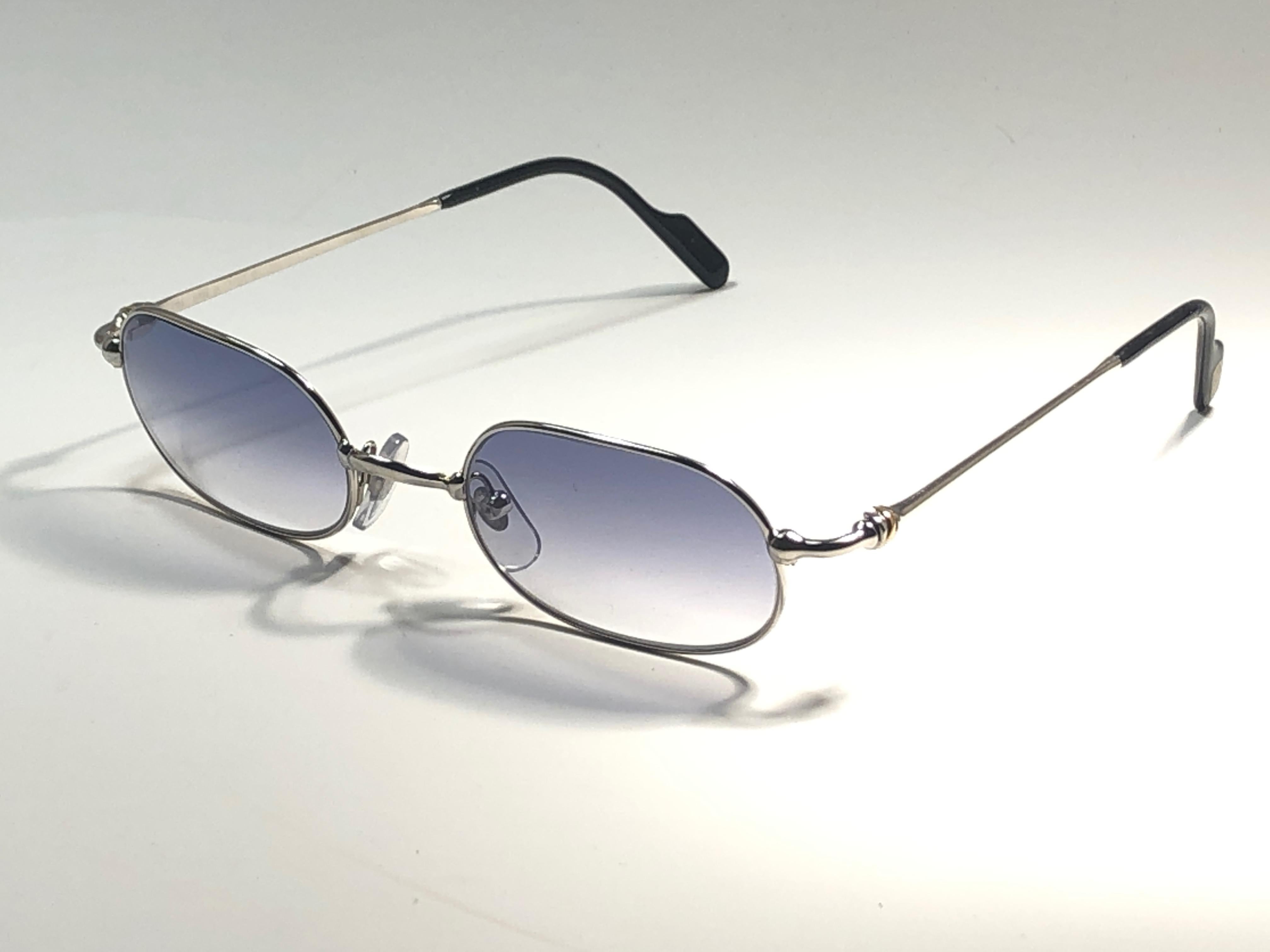 Women's or Men's New Vintage Cartier Deimios Platine Solid Blue Lens France 1990 Sunglasses