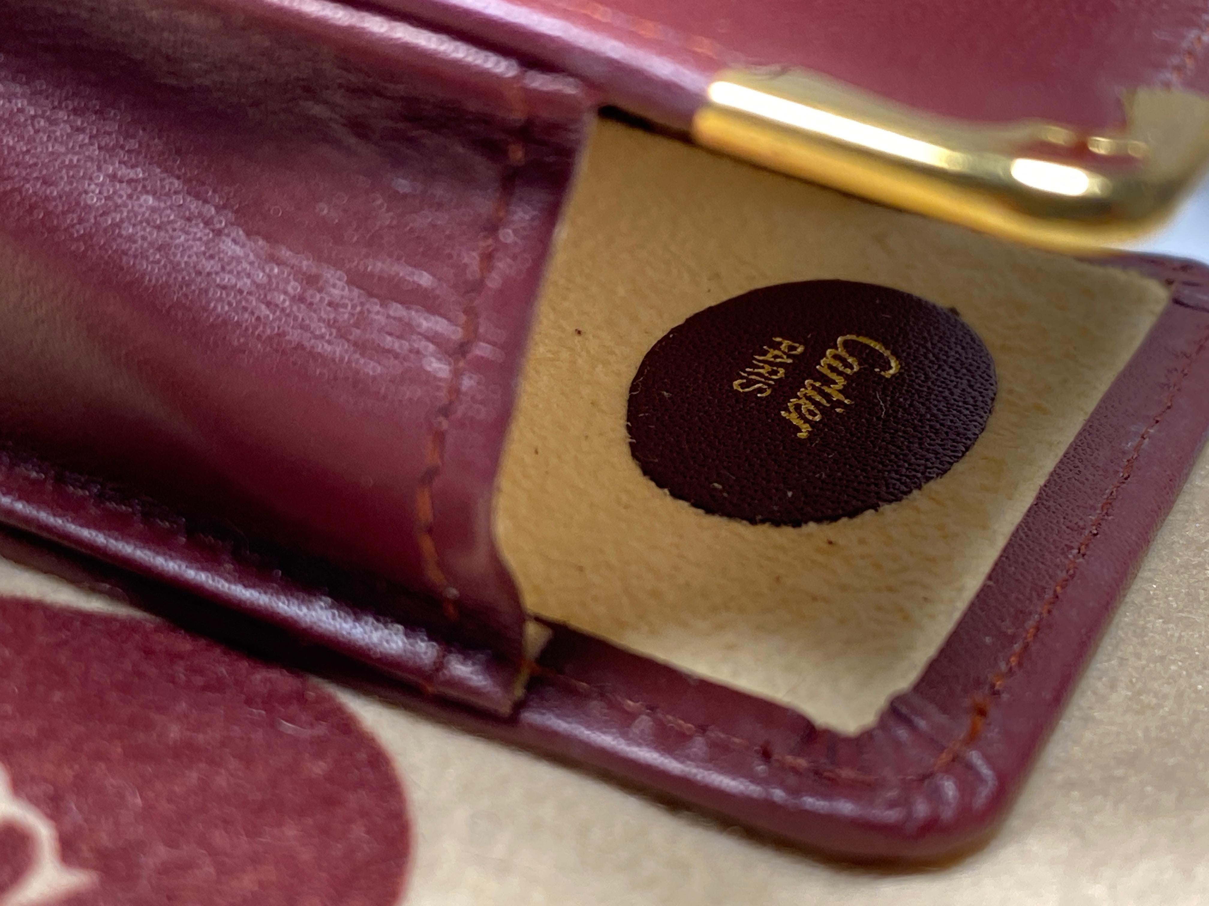 Neu Vintage Cartier Etui Sonnenbrillenetui Gold & Echtes Leder im Zustand „Neu“ in Baleares, Baleares
