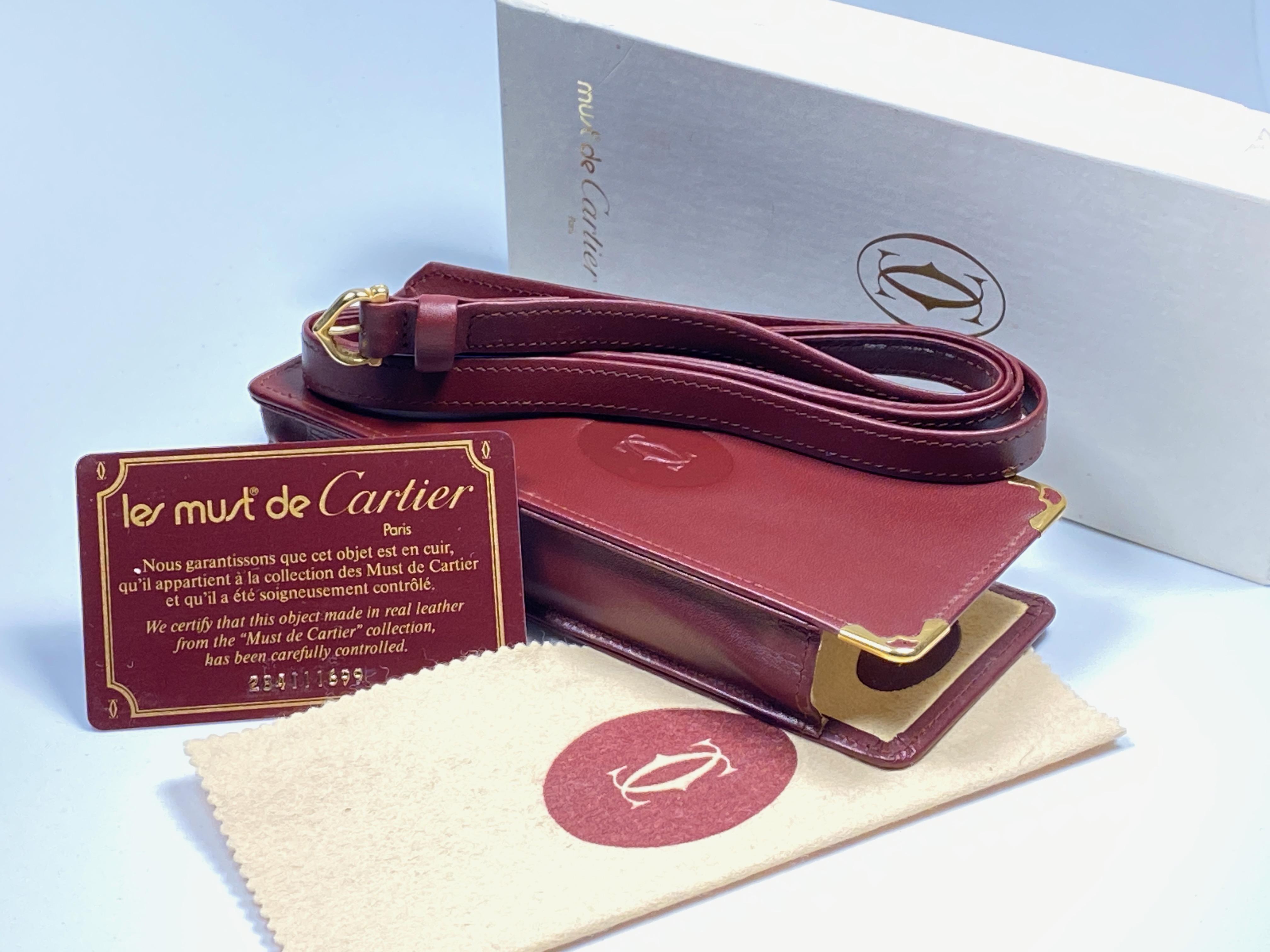 Neu Vintage Cartier Etui Sonnenbrillenetui Gold & Echtes Leder für Damen oder Herren
