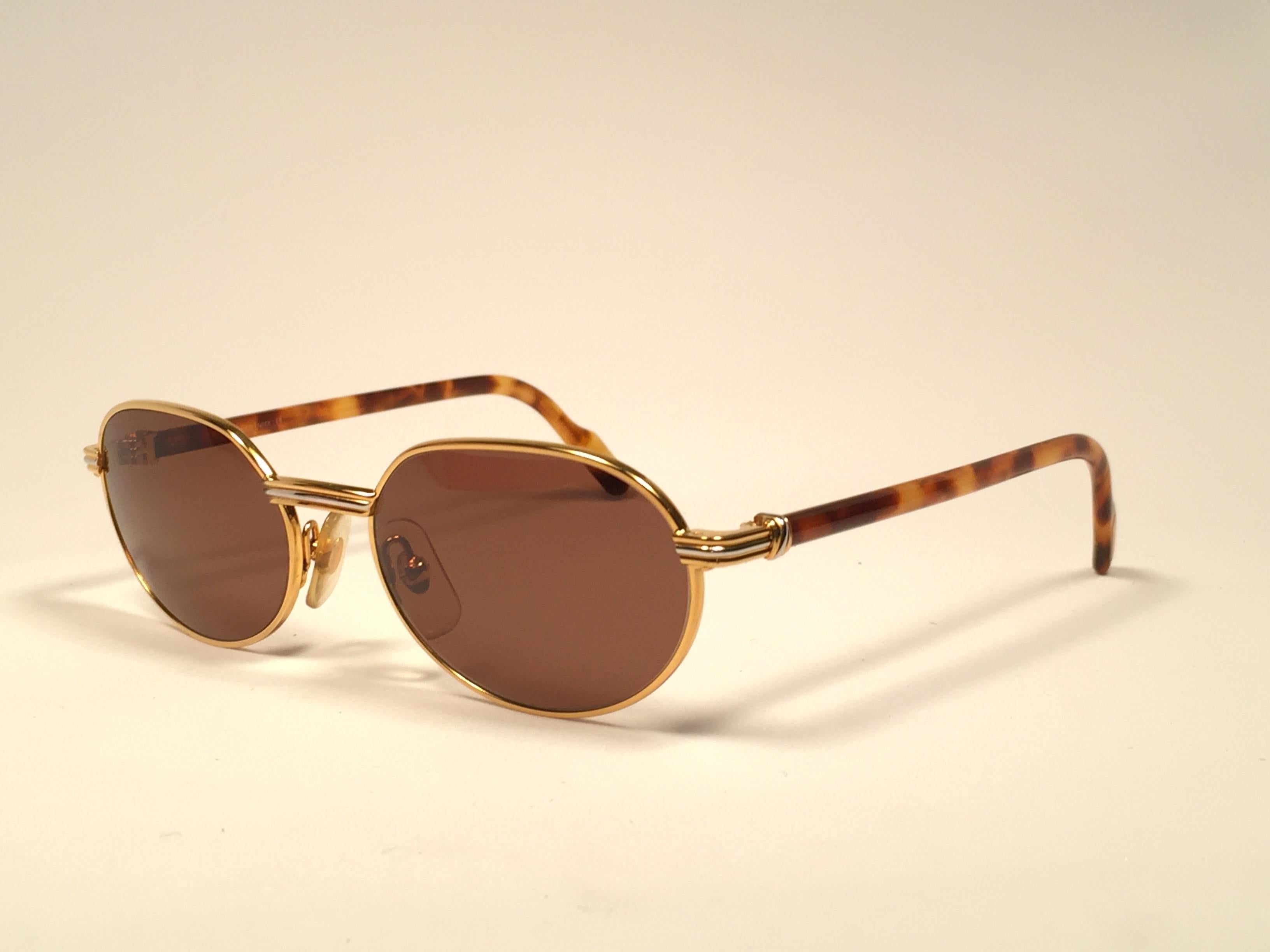Women's or Men's New Vintage Cartier Leur 51mm Gold Plated Frame France 1990 Sunglasses