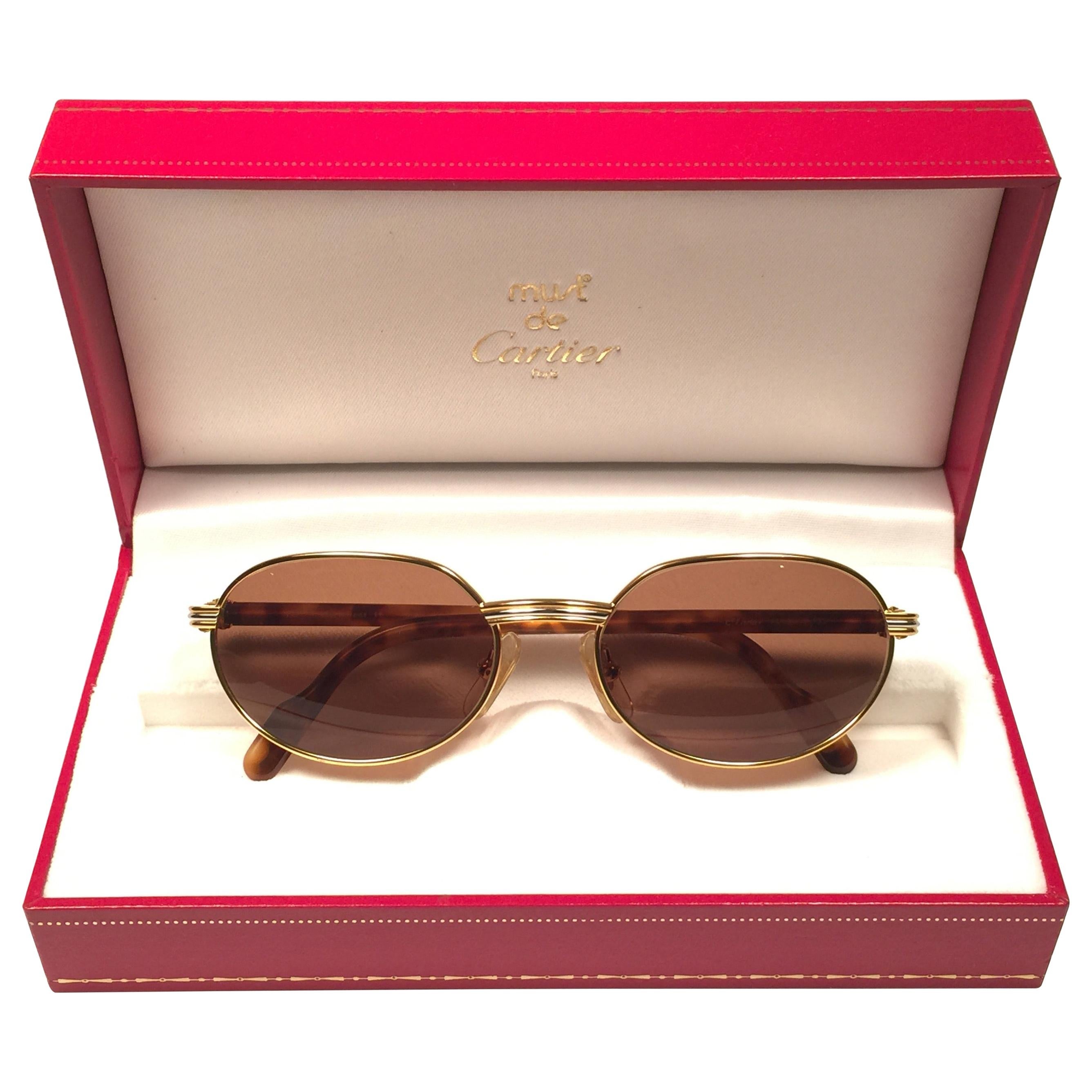 New Vintage Cartier Leur 51mm Gold Plated Frame France 1990 Sunglasses