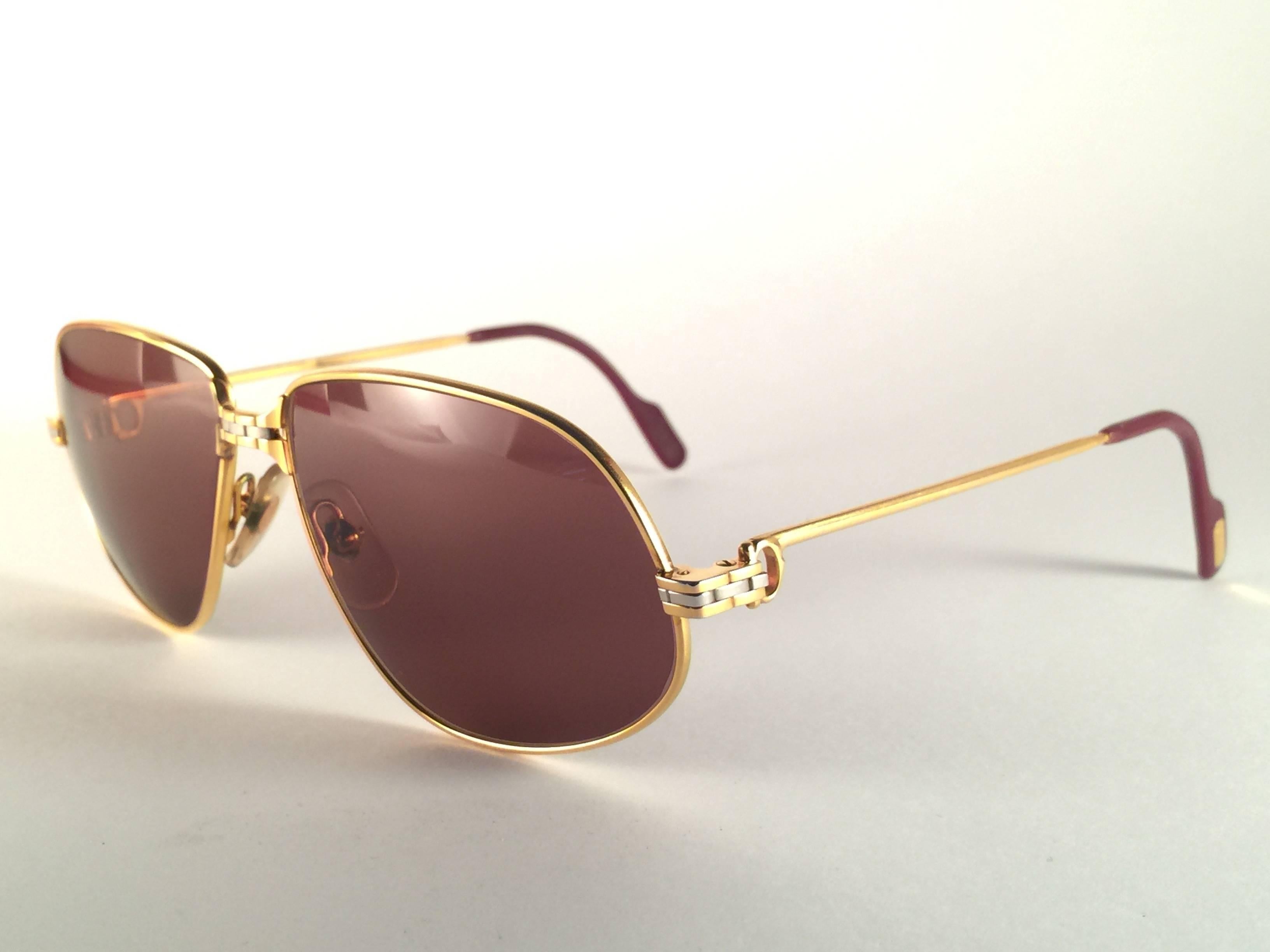 New Vintage Cartier Panthere 56mm Medium Sunglasses France 18k Gold Heavy Plated For Sale 2