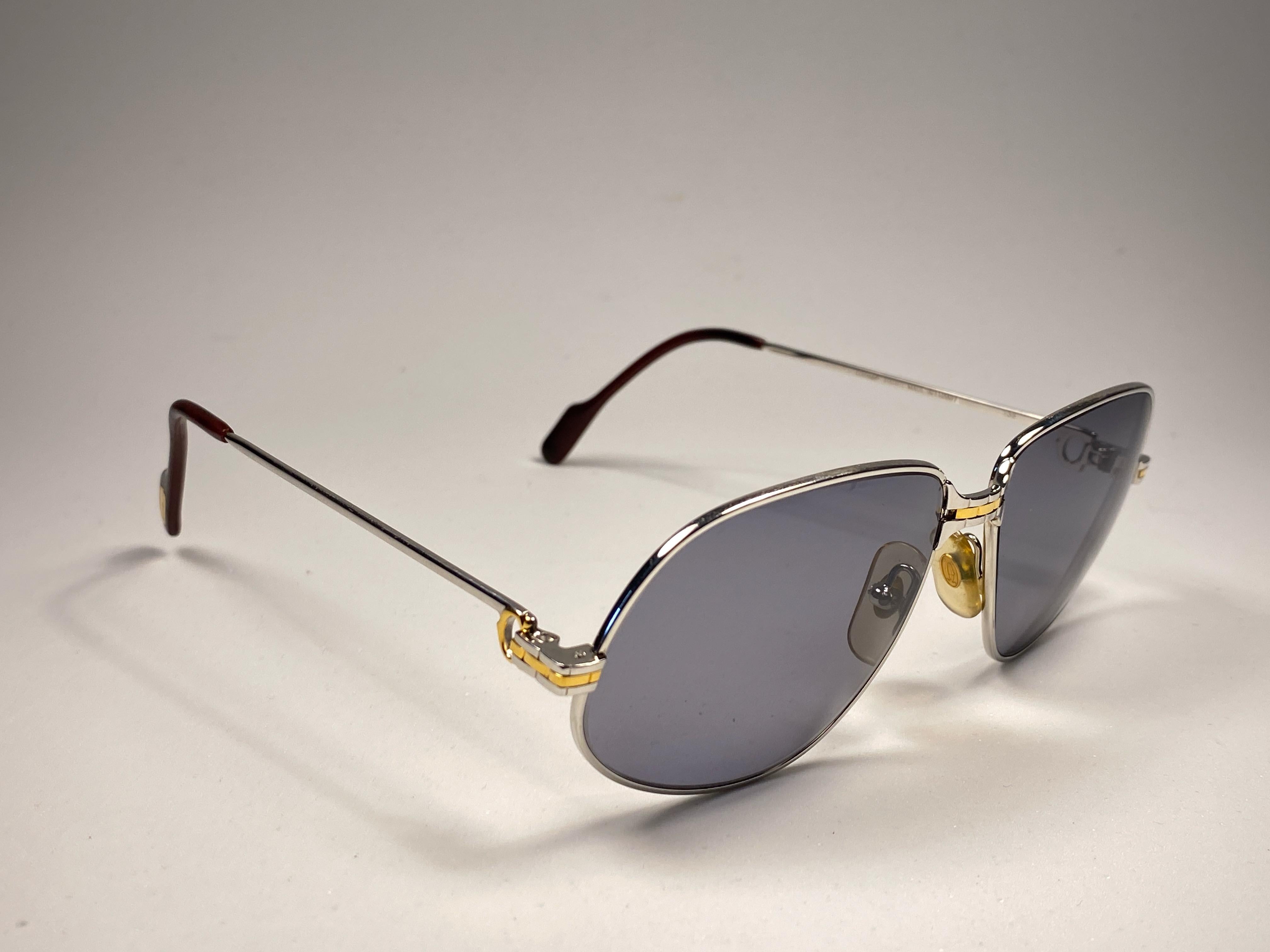 New Vintage Cartier Panthere 56mm Platine Sunglasses France 18k Heavy Plated en vente 1