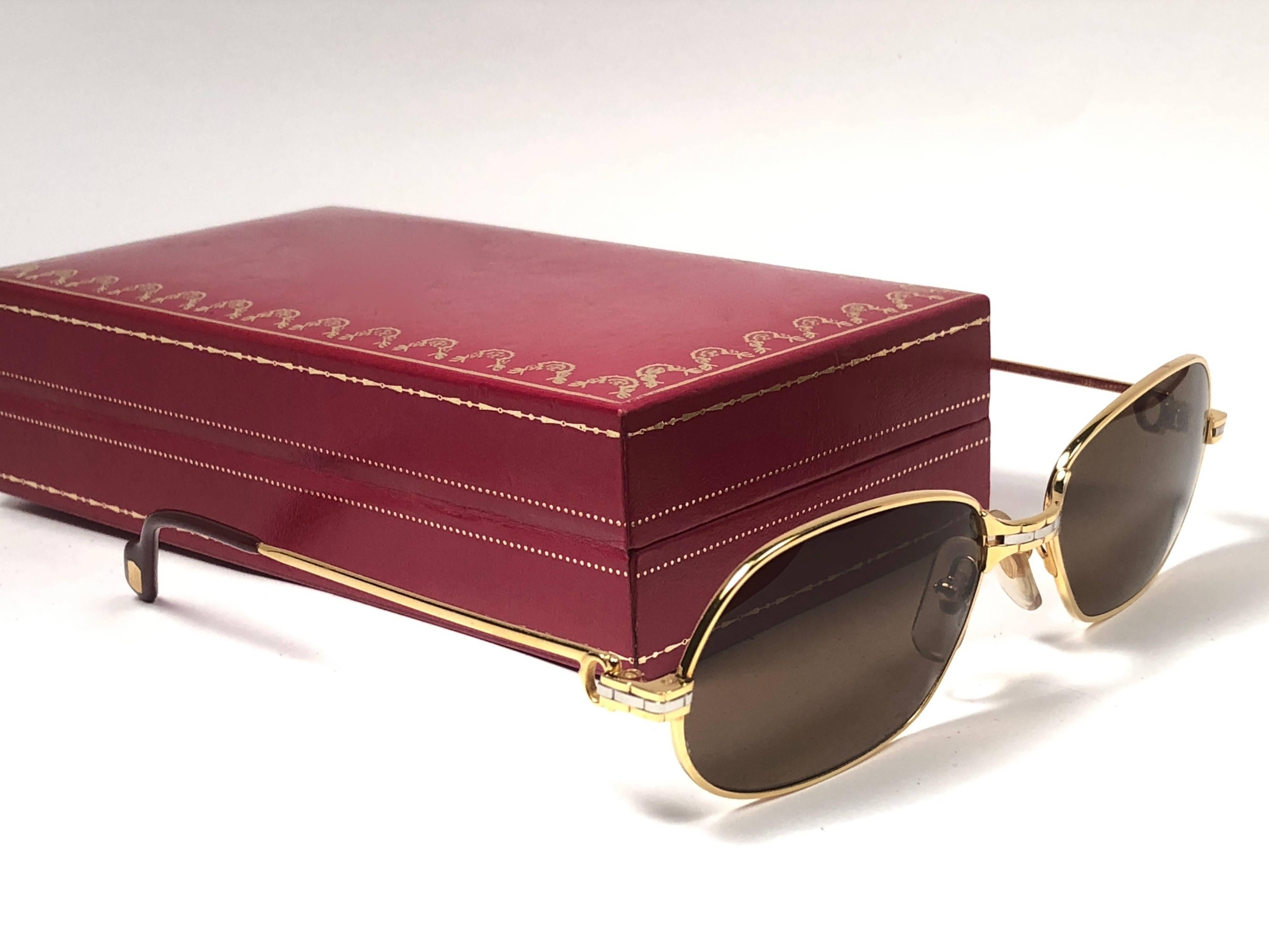 New Vintage Cartier Panthere GM 54MM Gold Heavy Plated Sunglasses France 18k  In Excellent Condition In Baleares, Baleares