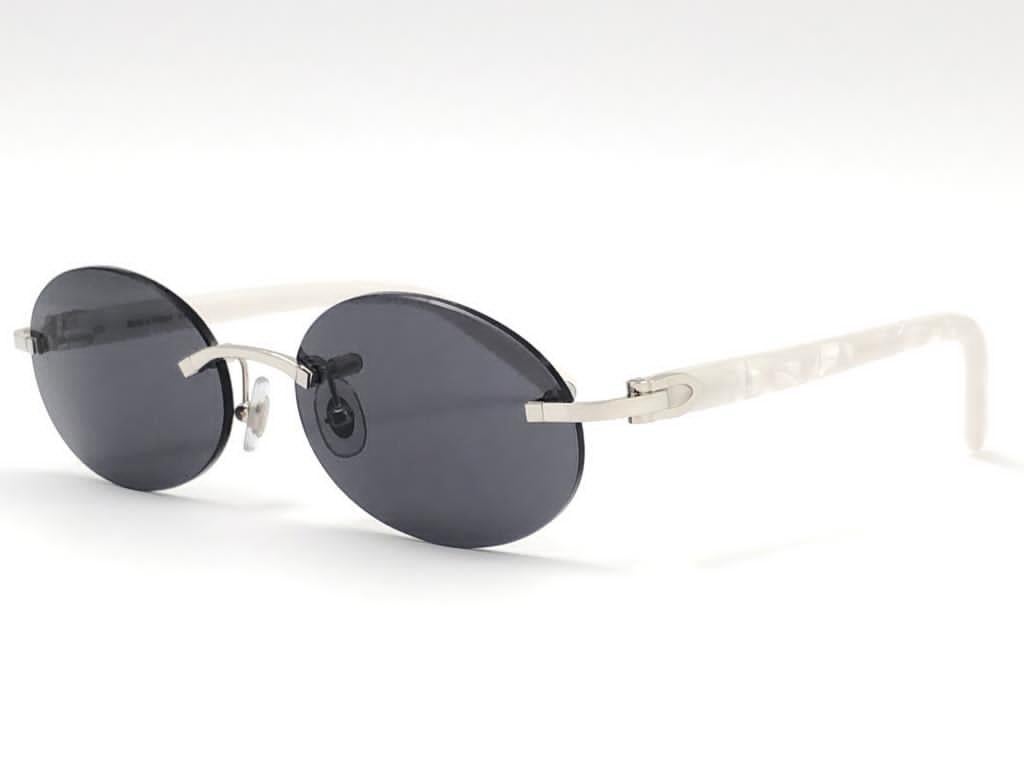 Nuevo Vintage Cartier Platine Gafas de sol sin montura Madreperla Lente Gris Francia en Nuevo Estado en Baleares, Baleares
