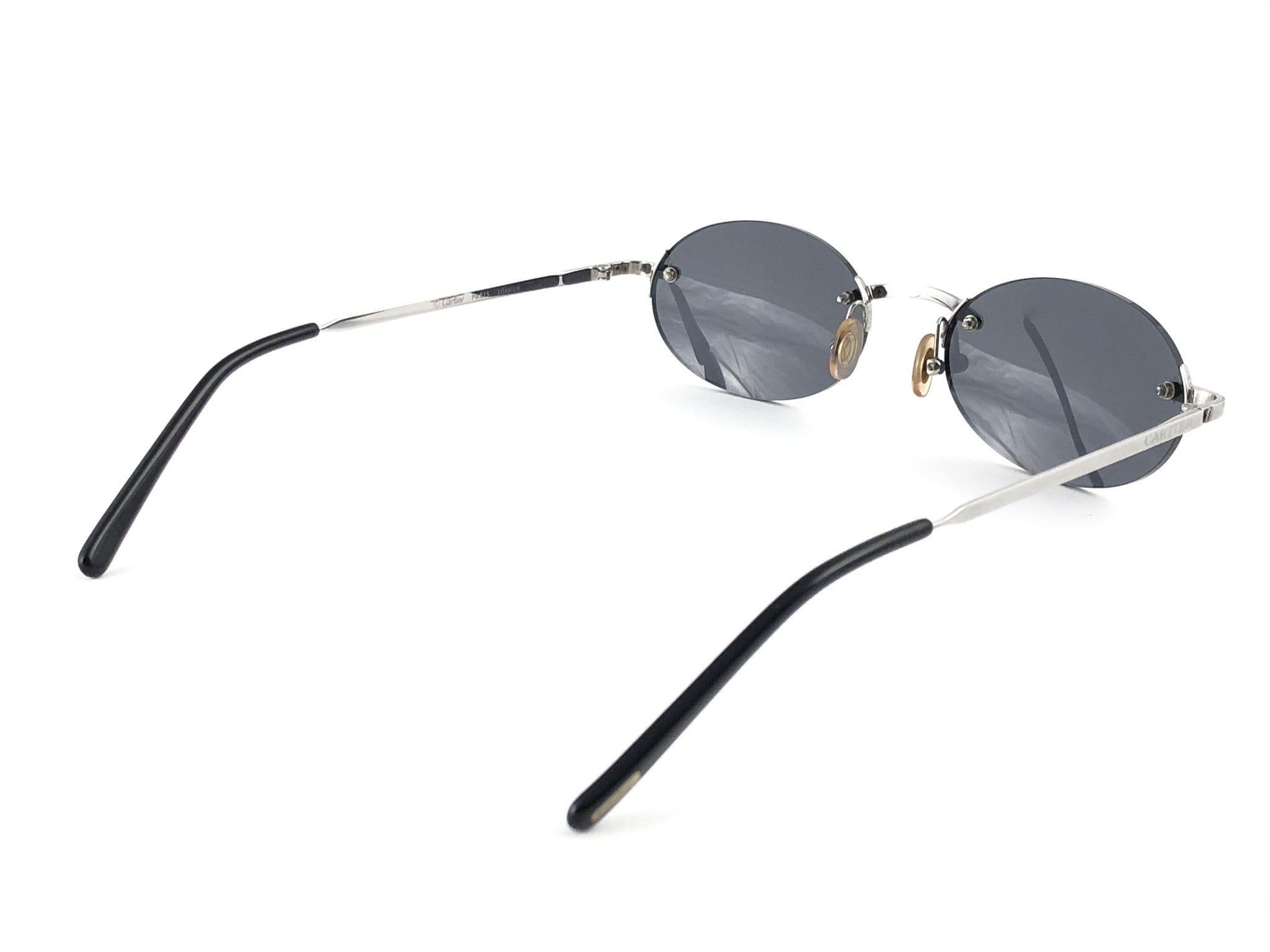 Neu Vintage Cartier Randlose Titan Dunkelgraue Lens France Sonnenbrille 4