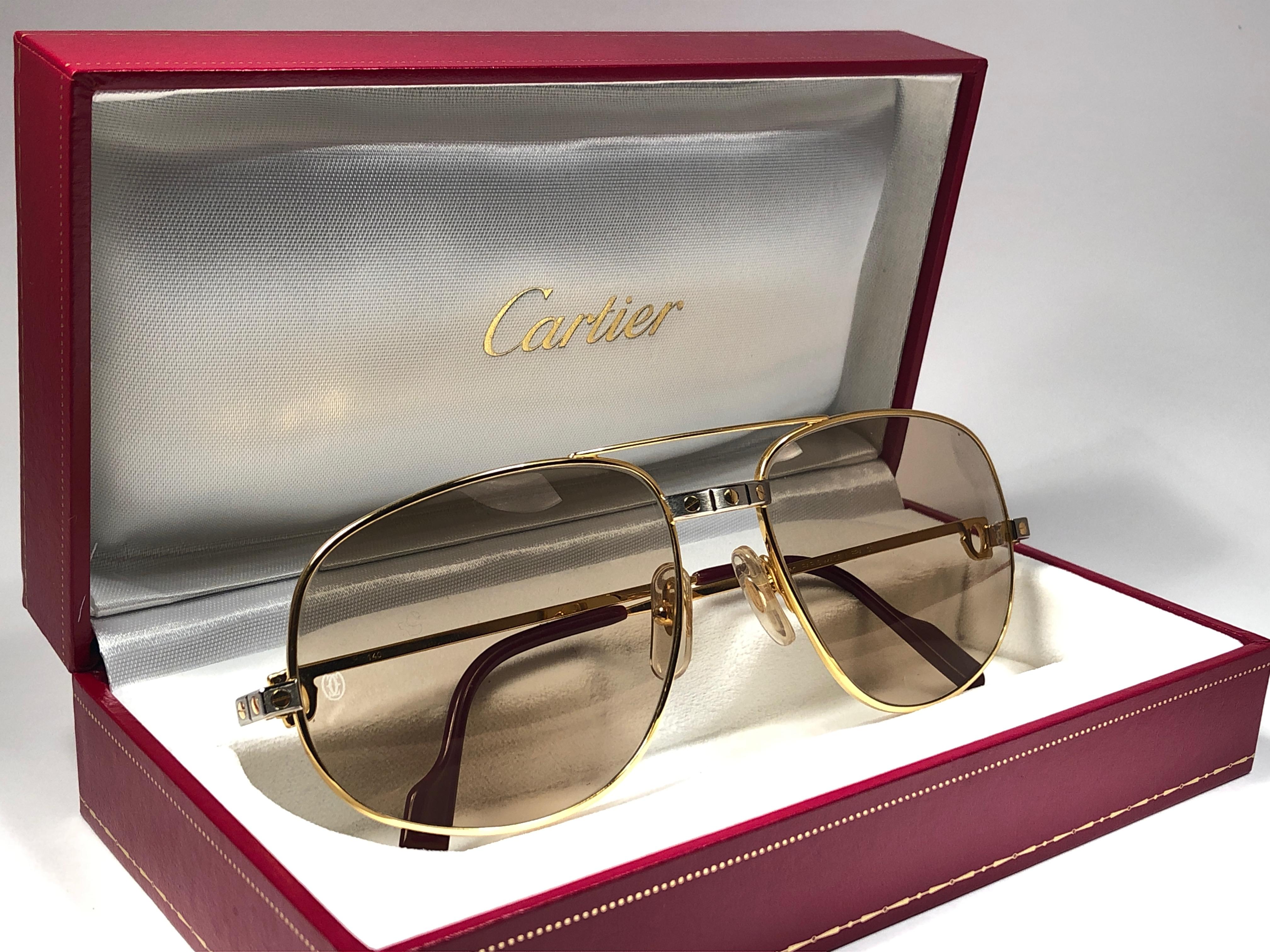 New Vintage Cartier Romance Santos 61MM Full Set France 18k Gold Sunglasses In New Condition In Baleares, Baleares