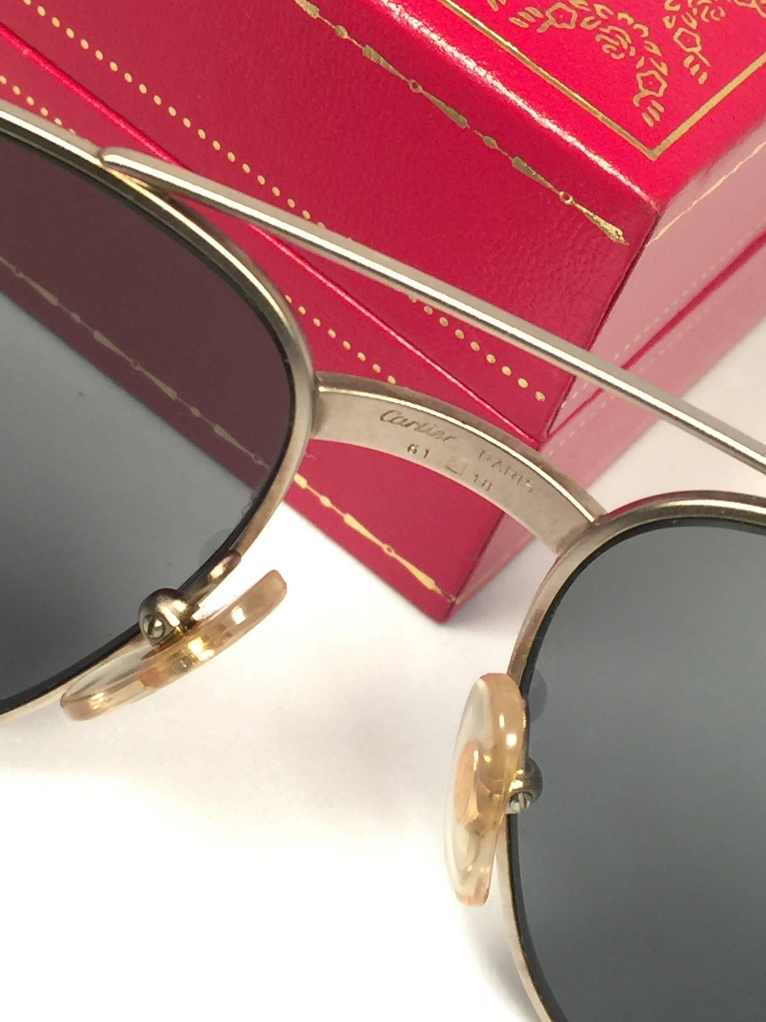 Rose Lunettes de soleil Cartier Vintage Romance Santos 61 mm en titane France