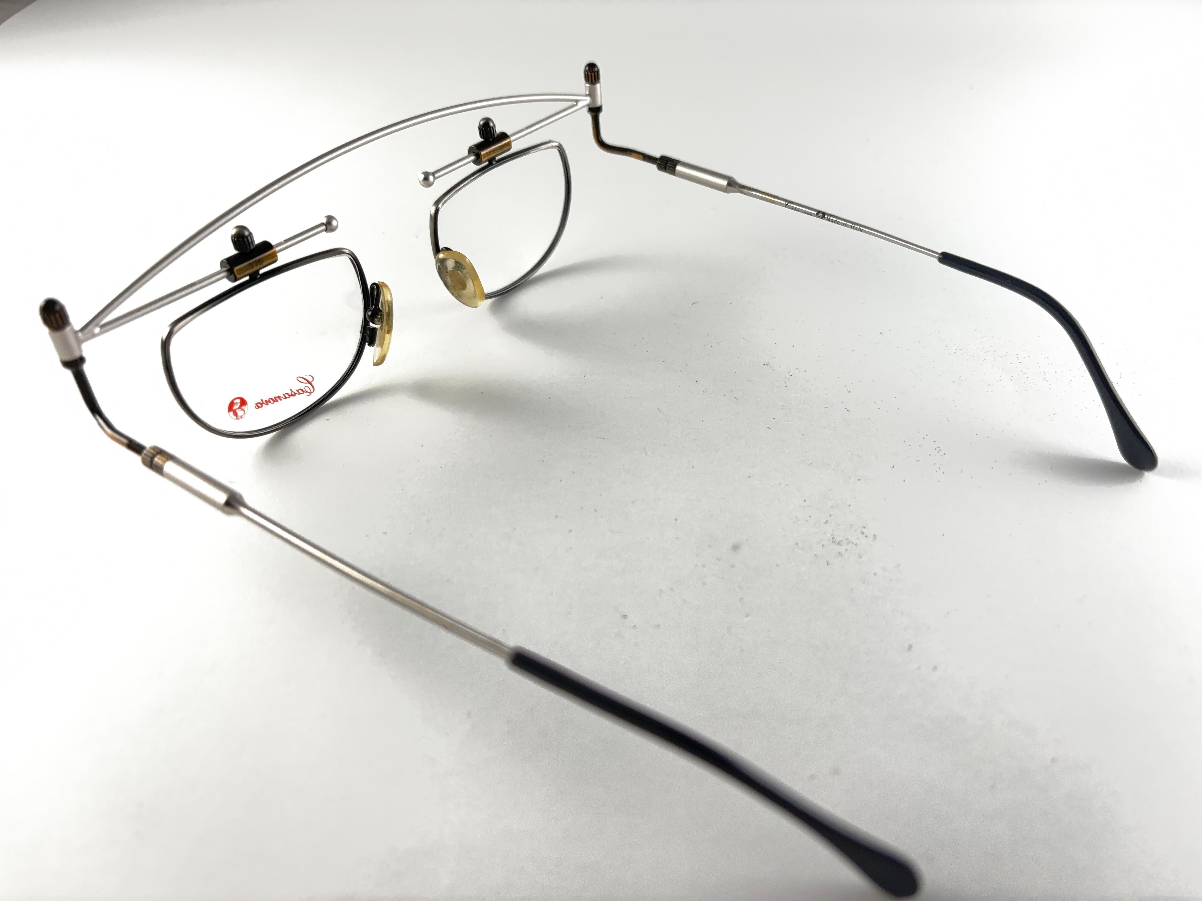 Casanova, cadre avant-gardiste plaqué or, neuf  Lunettes de soleil 1980 Pour femmes en vente