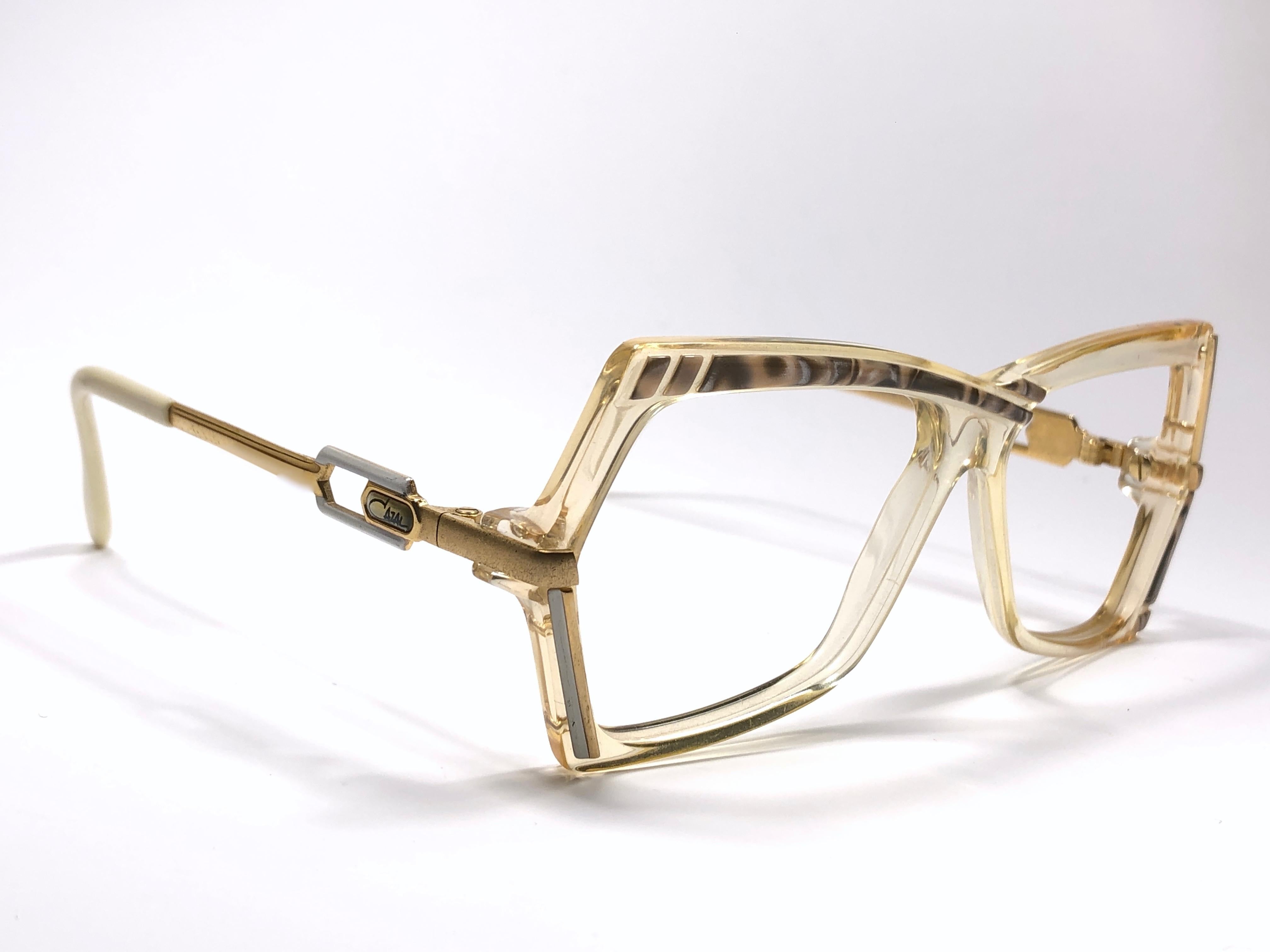 New Vintage Cazal 183 Translucent Gold Frame Reading 1970's Sunglasses In New Condition In Baleares, Baleares