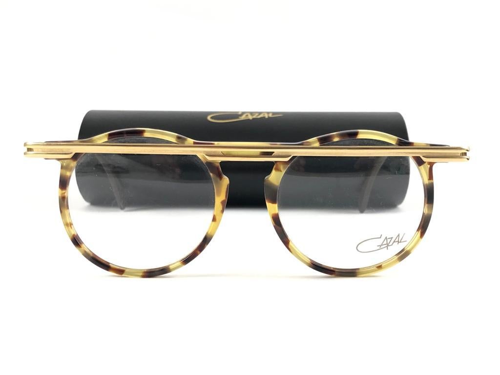 New Vintage Cazal 648 Gold & Yellow Tortoise Reading Frame 1990's Sunglasses For Sale 3
