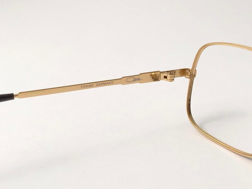 New Vintage Cazal 740 Marbled & Gold Frame RX Collector Item 1990's Sunglasses en vente 1