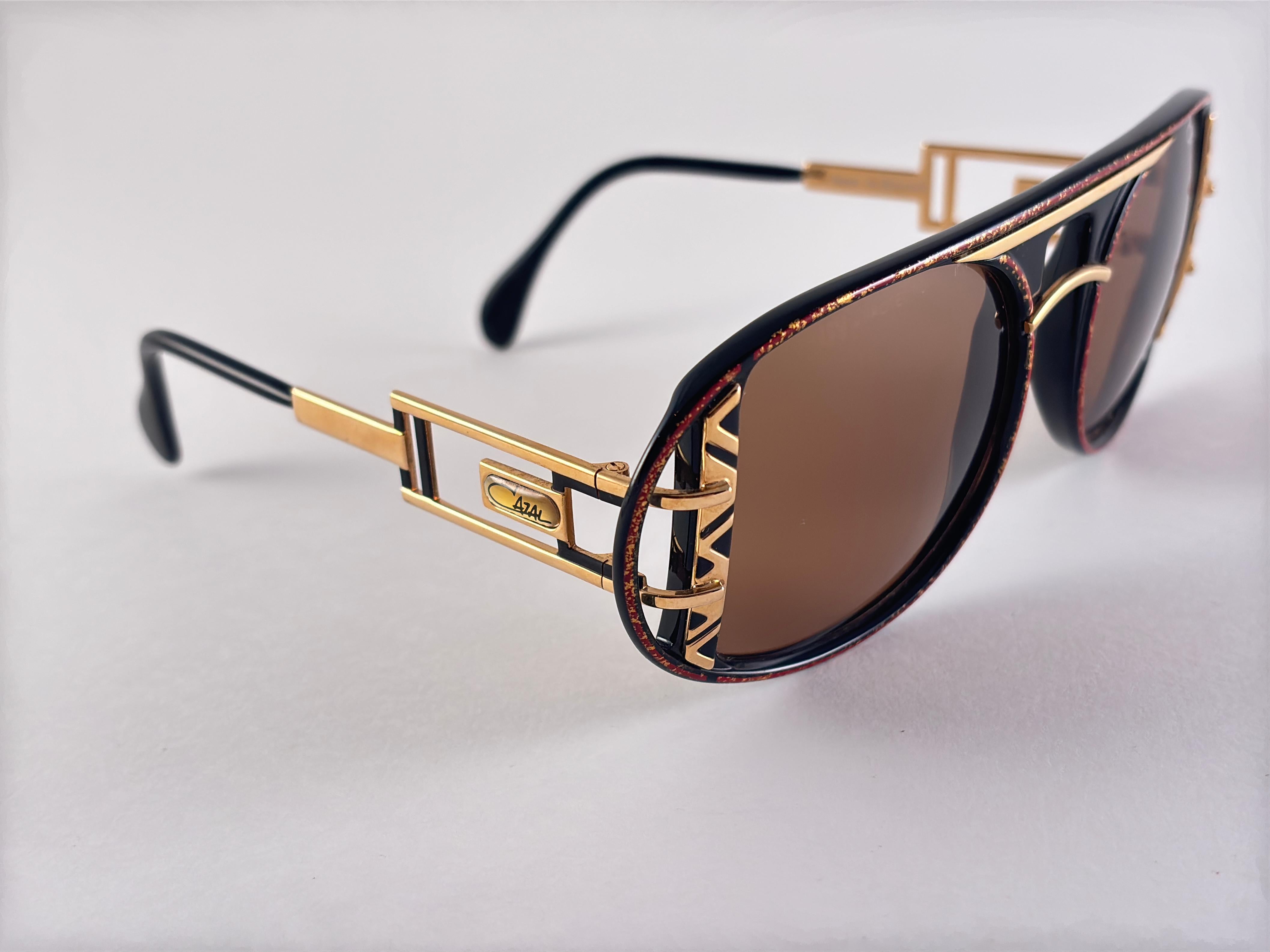 Neu Vintage Cazal 875 759  Braun & Gold Frame 1980's Sonnenbrille im Angebot 1