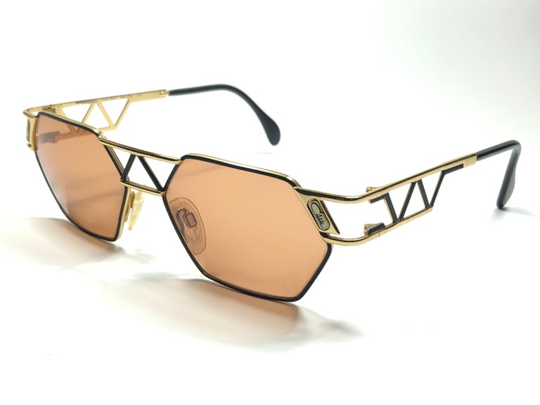 Vintage Cazal 960 Black & Gold 1970\'s Sunglasses CAZAL Gold Metal Vintage Sunglasses for sale | eBay main image 2