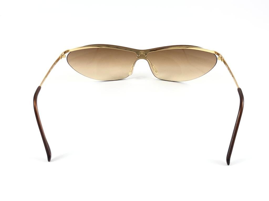 Neu Vintage Chanel 4042 Mono Lense-Sonnenbrille mit goldenem Halbrahmen, hergestellt in Italien Y2K 6