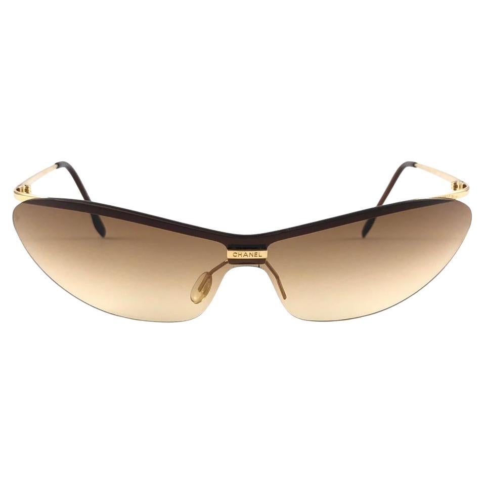 New Vintage Chanel 4042 Gold Half Frame Mono Lense Sunglasses Made In Italy Y2K For Sale