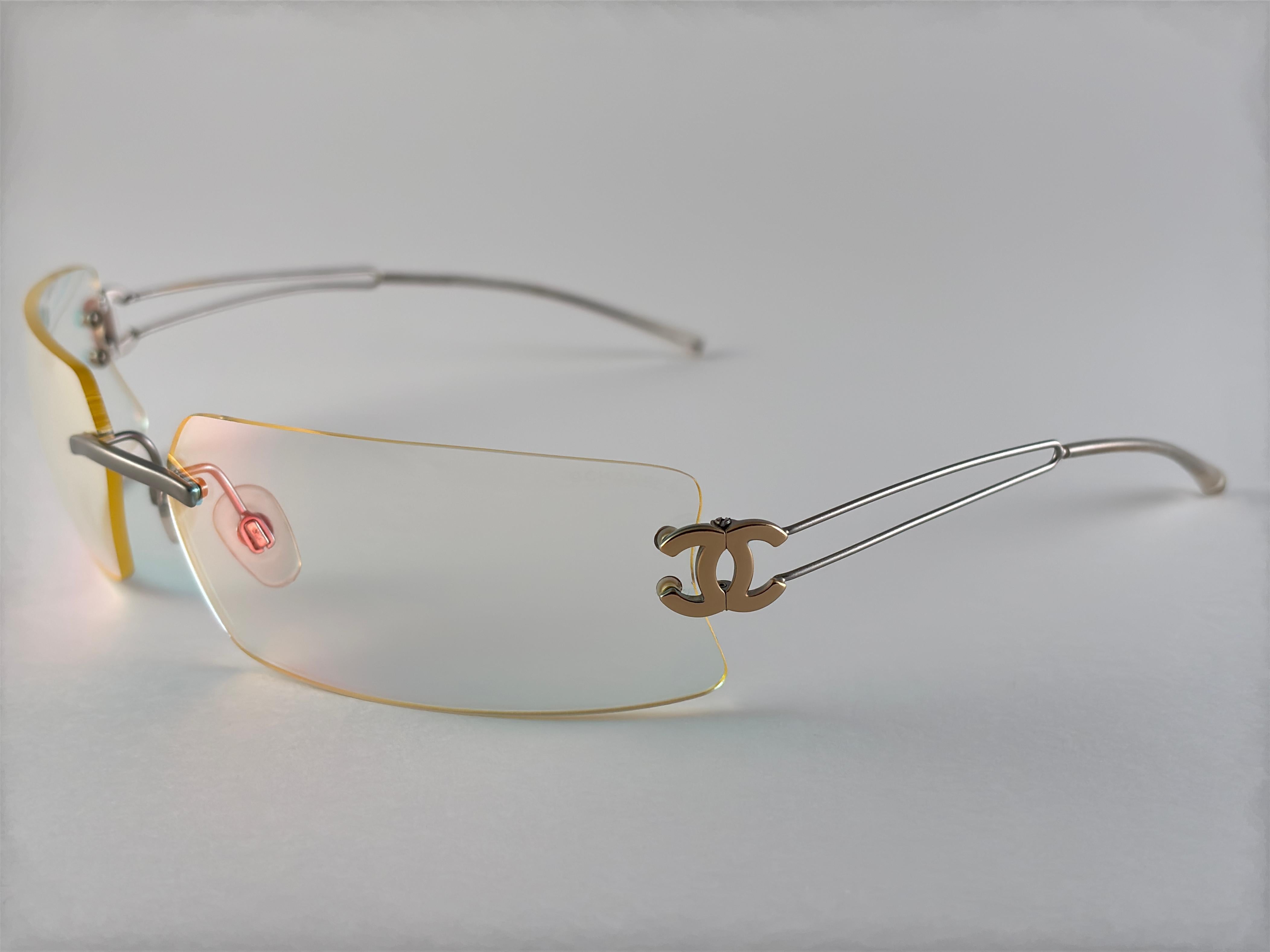da uomo o donna New Vintage Chanel 4051 Senza Cerchi  Occhiali da sole con montatura CC Made In Italy Y2K in vendita