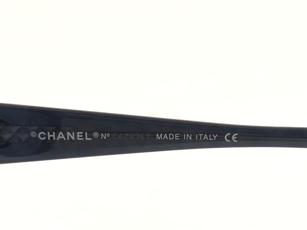 New Vintage Chanel 5009 Iridescent Frame Blue Lense Sunglasses Made In Italy Y2K For Sale 1