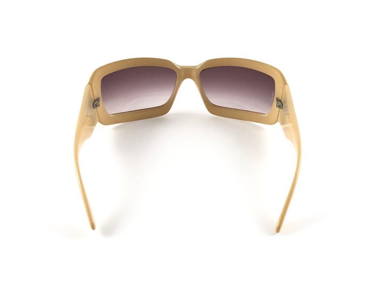 New Vintage Chanel 5076H Cream Oversized Frame Sunglasses Made In