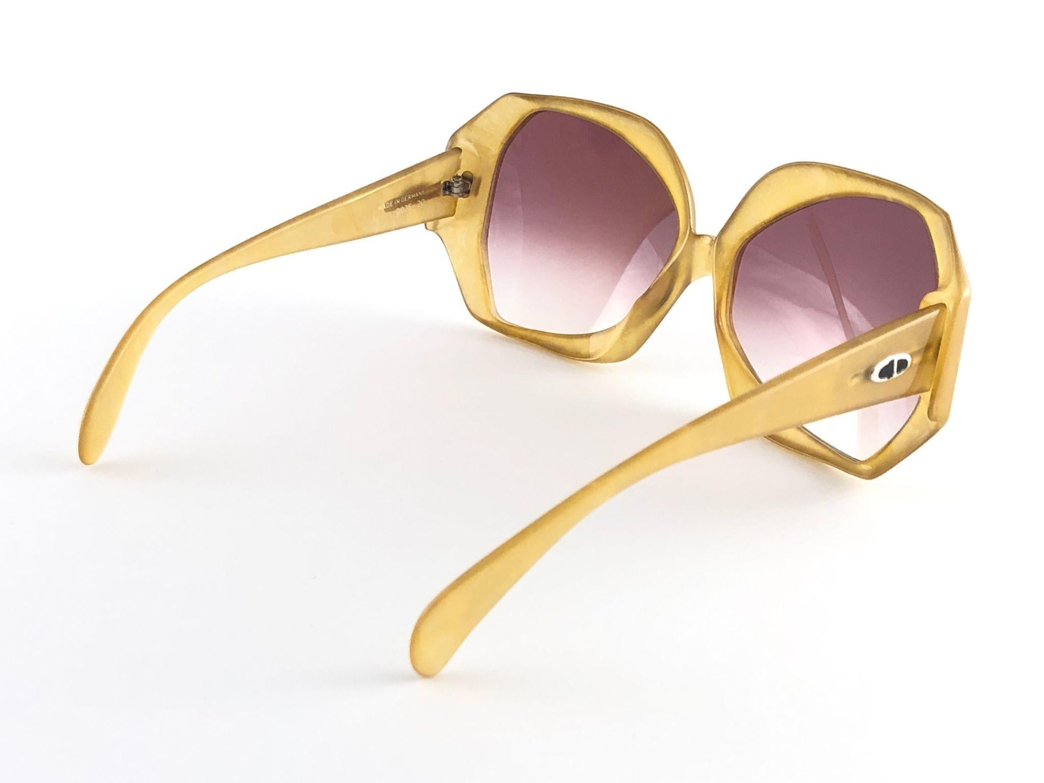 New Vintage Christian Dior 2025 20 Jaspe Amber Jerry Hall Optyl Sunglasses 2