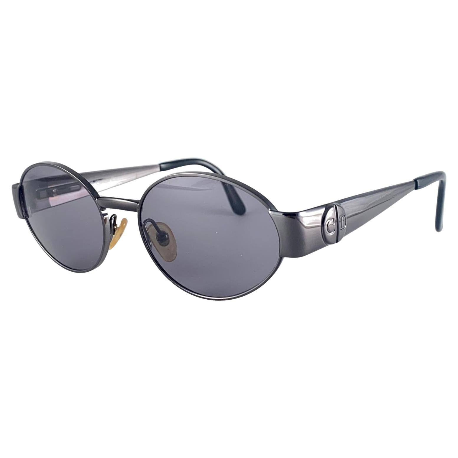 New Vintage Christian Dior 2034 Silver Oval Made in Austria Sunglasses en vente