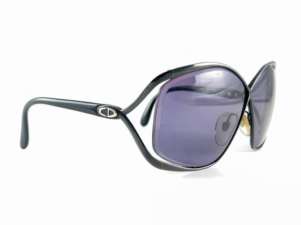 New Vintage Christian Dior 2056 90 Butterfly Metallic Black Sunglasses For Sale 4