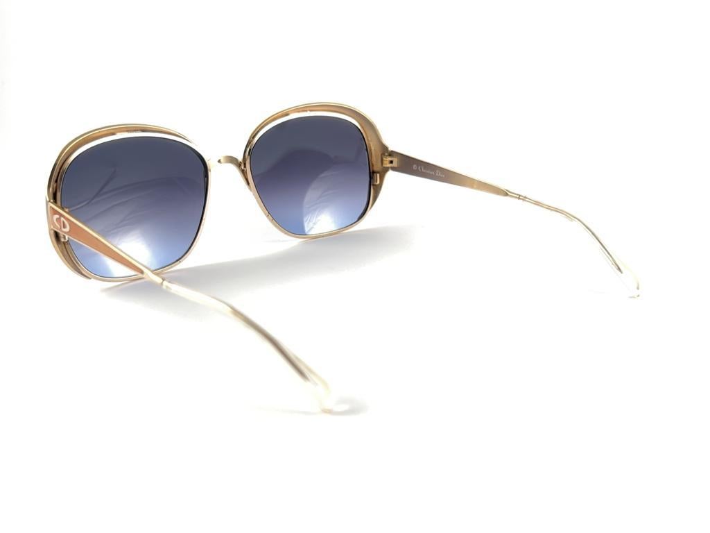 New Vintage Christian Dior 2132 44 Gold & Ochre Sunglasses Made in Austria en vente 7
