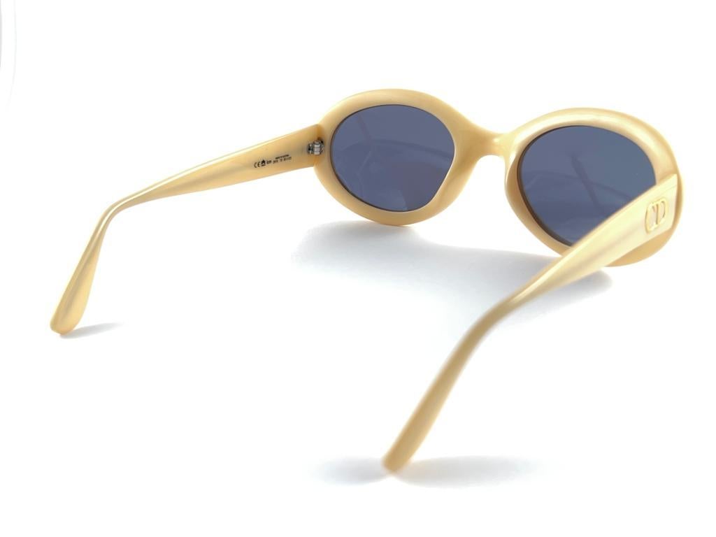 New Vintage Christian Dior 2919 Beige Oval Sunglasses For Sale 3