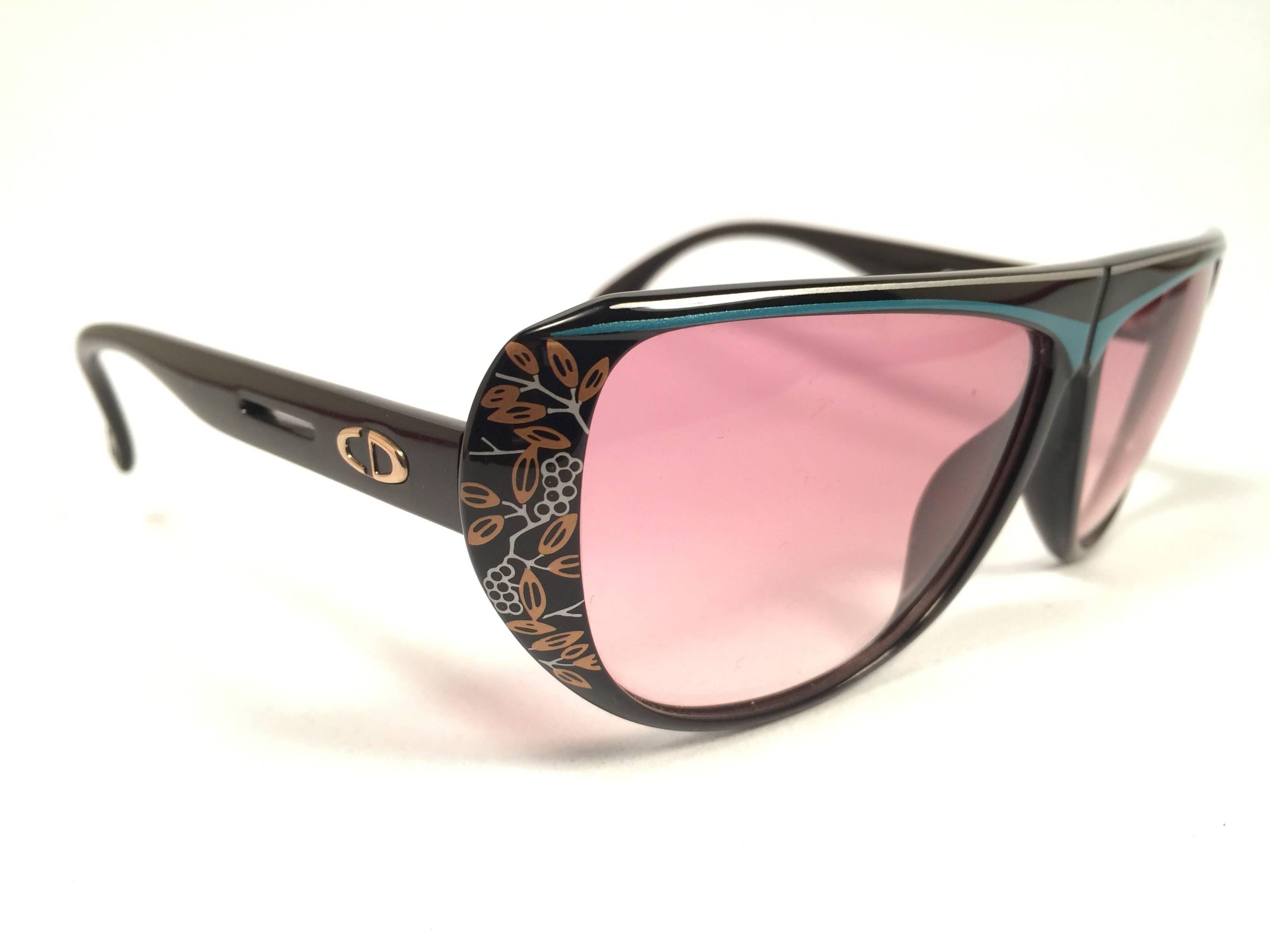 New Vintage Christian Dior Black 2421 Floral Optyl 1980's Sunglasses Germany In New Condition In Baleares, Baleares