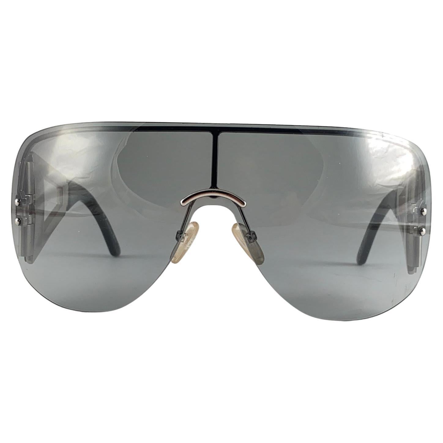 New Vintage Christian Dior Escrime Y2K Made in Italy Sunglasses

New Vintage Christian Dior Y2K 