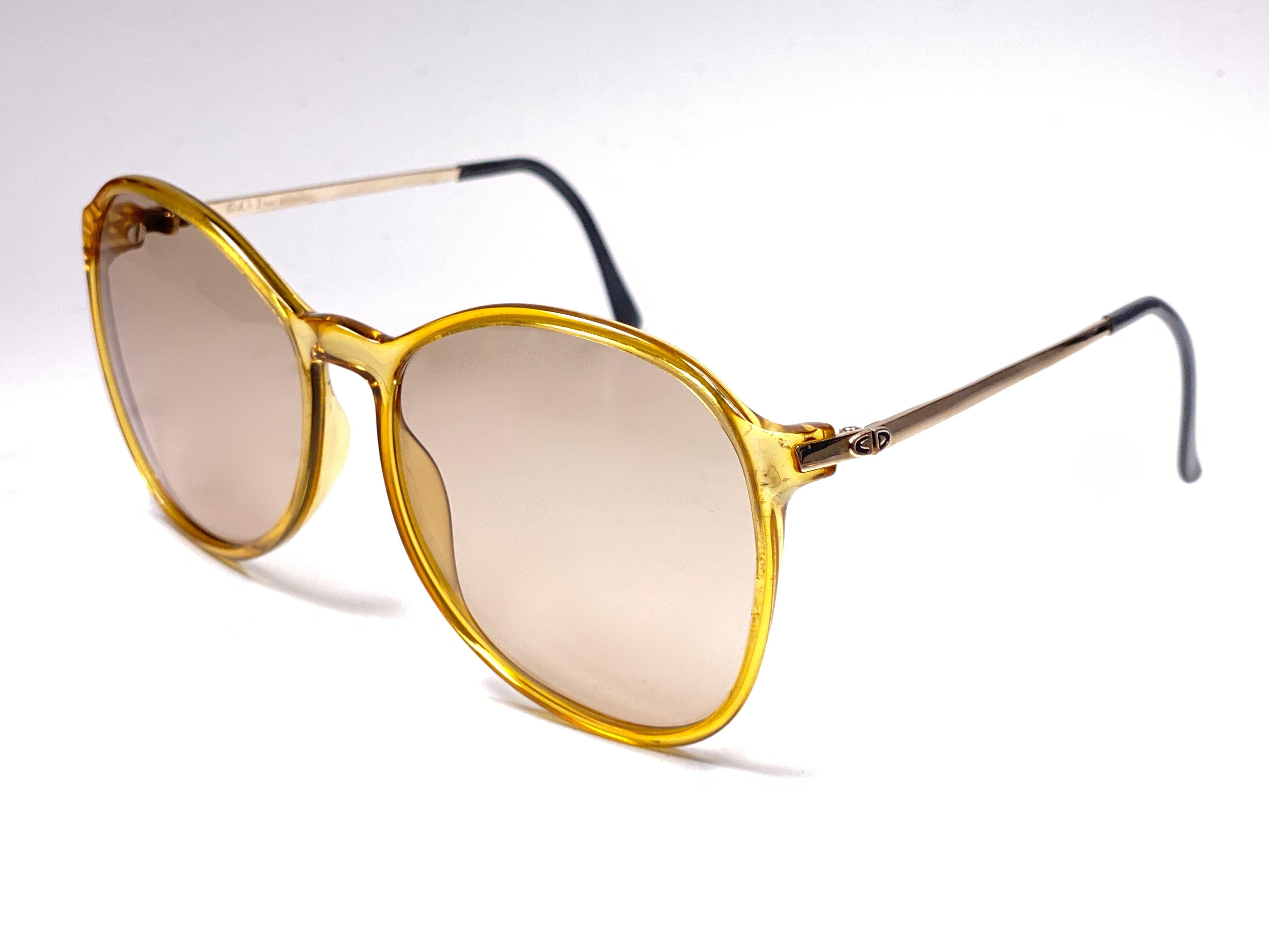 New Vintage Christian Dior Monsieur 2212 Sunglasses 1970's Austria In New Condition For Sale In Baleares, Baleares