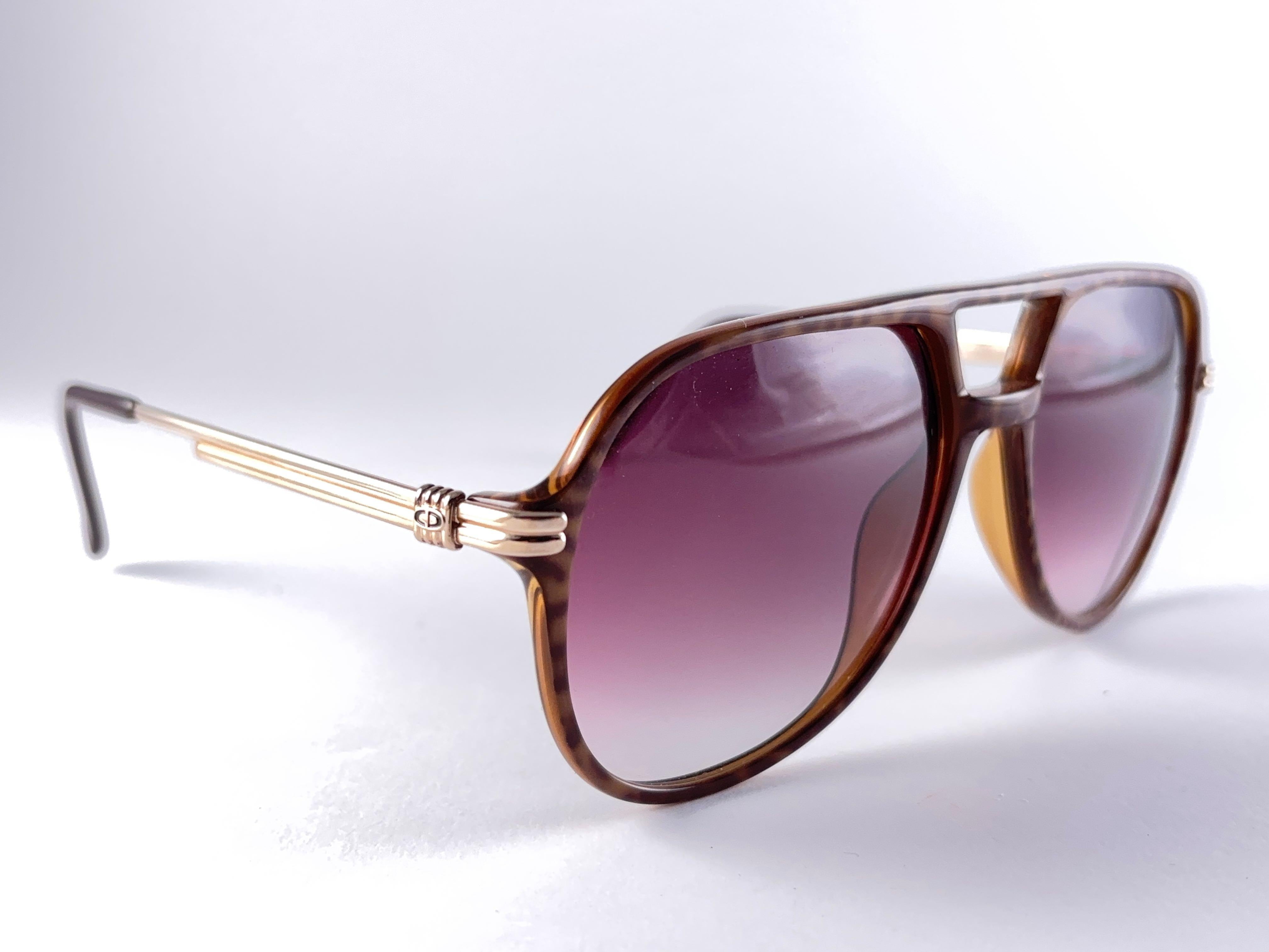 New Vintage Christian Dior Monsieur 2301 Lunettes de soleil Brown 1970's en vente 1