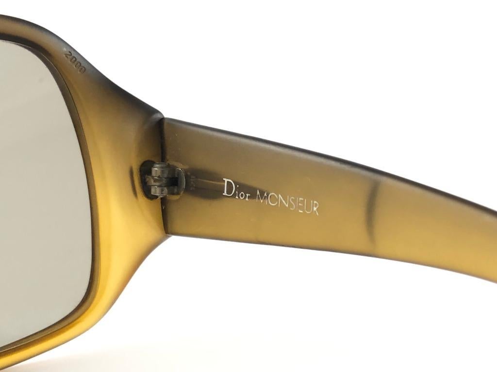 Matte übergroße Optyl-Sonnenbrille von Christian Dior Monsieur, 1970 im Angebot 1