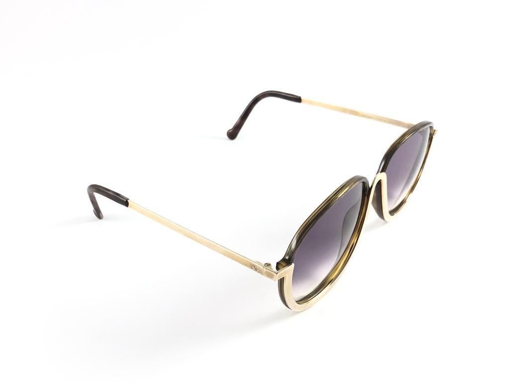 Women's New Vintage Christian Lacroix 7319 20Tortoise Gold Accent 1980 France Sunglasses For Sale