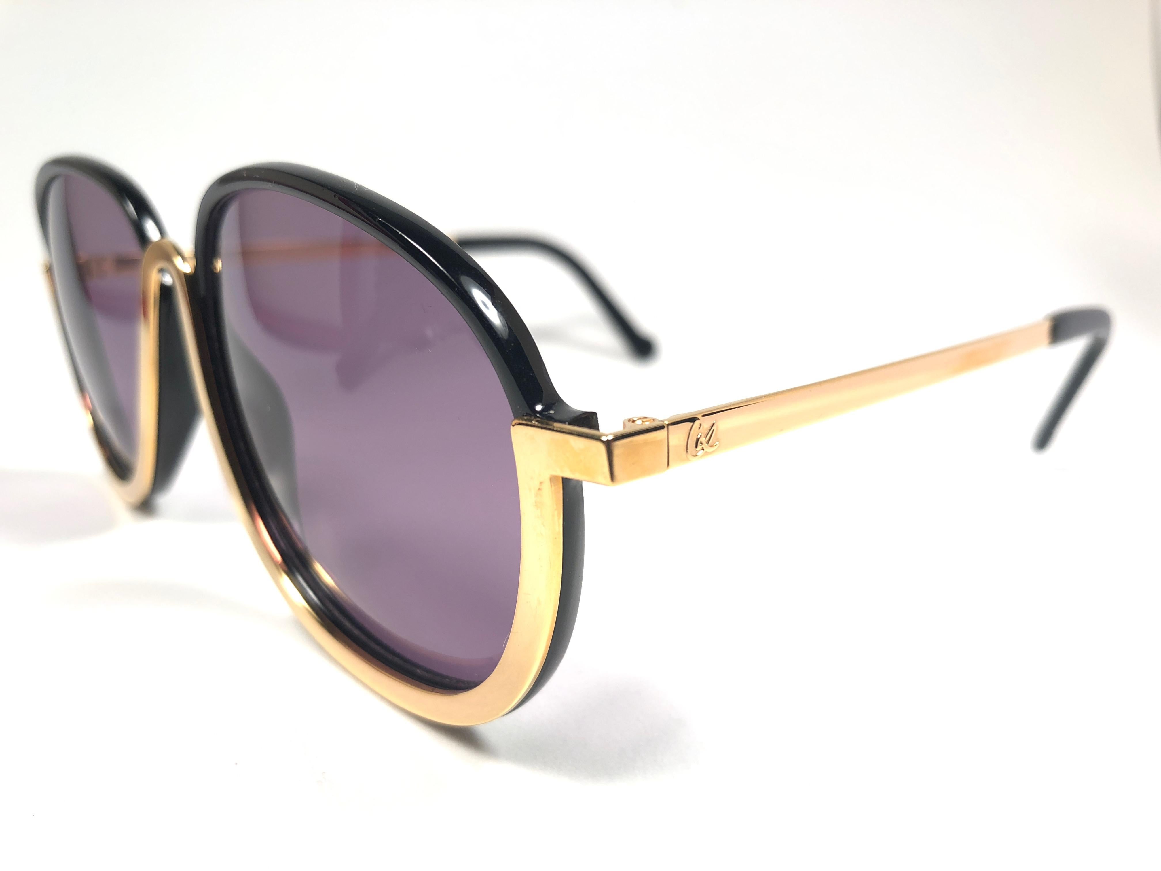 New Vintage Christian Lacroix Black Gold Accents 1980 France Sunglasses In New Condition For Sale In Baleares, Baleares