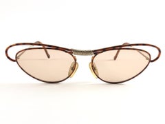 New Vintage Christian Lacroix Cat Eye Gold Amber 7355 41 1980 France Sunglasses