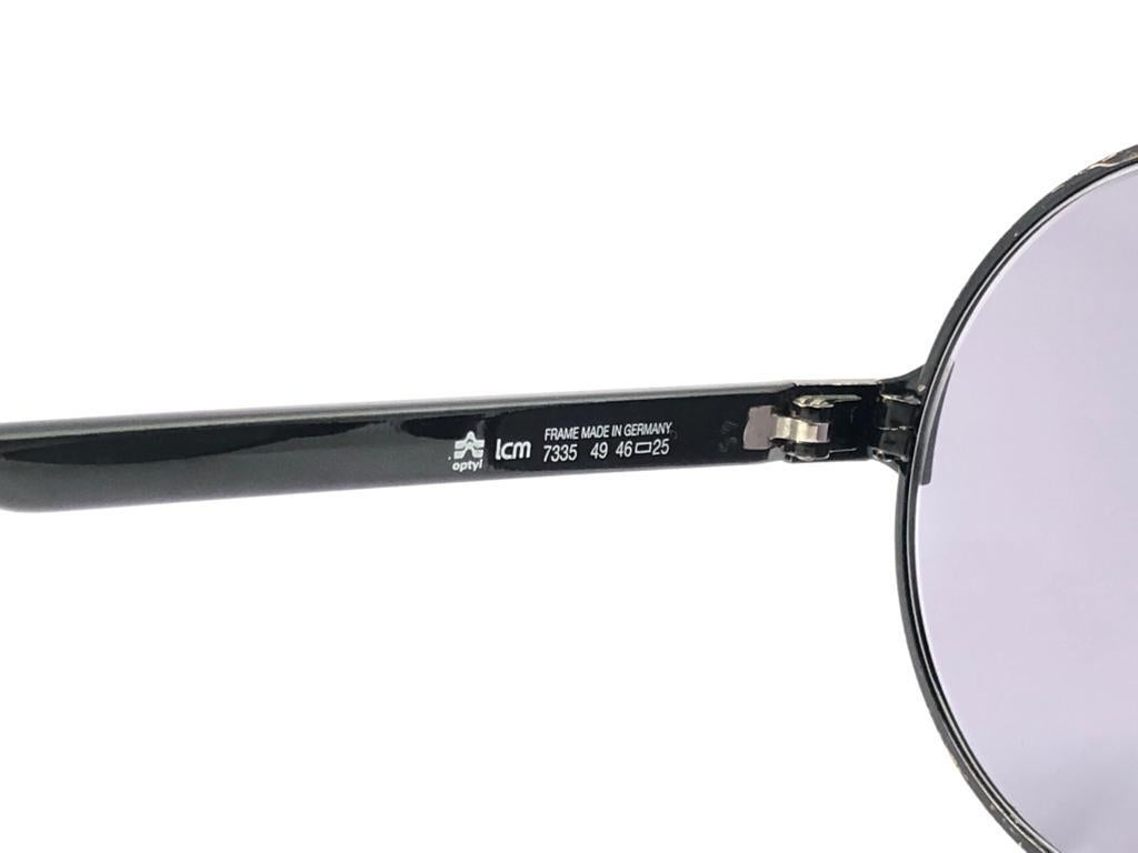 New Vintage Christian Lacroix Round Black Accents 1980 France Sunglasses en vente 3