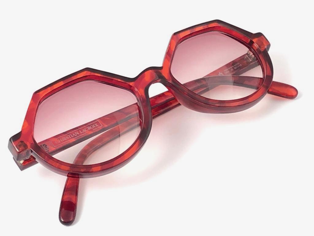 New Vintage Christian Lacroix Translucent Red Sunglasses, 1980  In New Condition In Baleares, Baleares