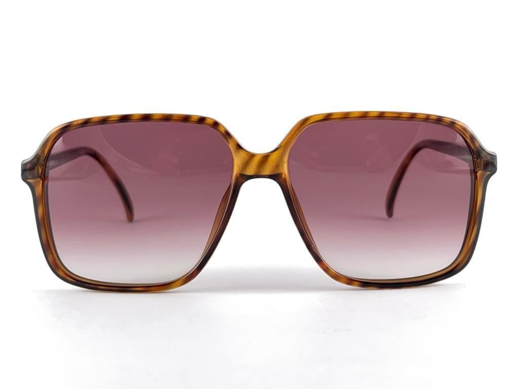New Vintage Dunhill 6017 Translucent Amber Oversized Sunglasses 1980'S Austria For Sale 8