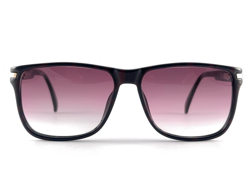 New Vintage Dunhill 6055 Tortoise Frame Gradient Lenses Sunglasses 80's Austria en vente 7