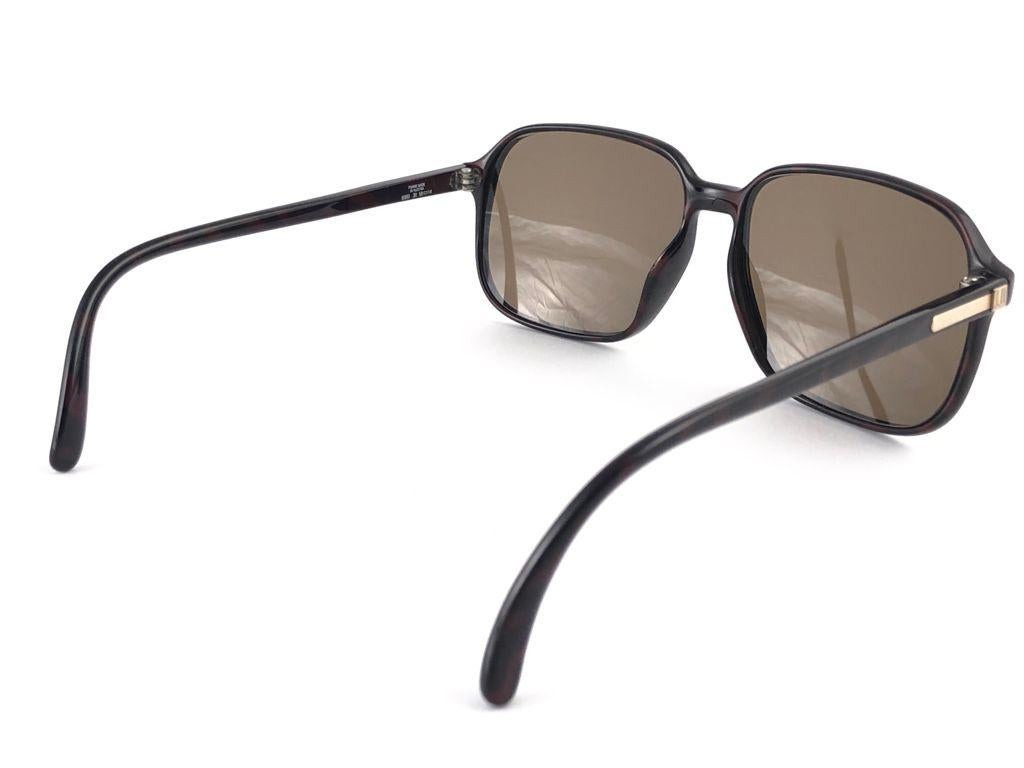 New Vintage Dunhill 6060 Dark Tortoise Oversized Sunglasses 1980's Austria For Sale 2